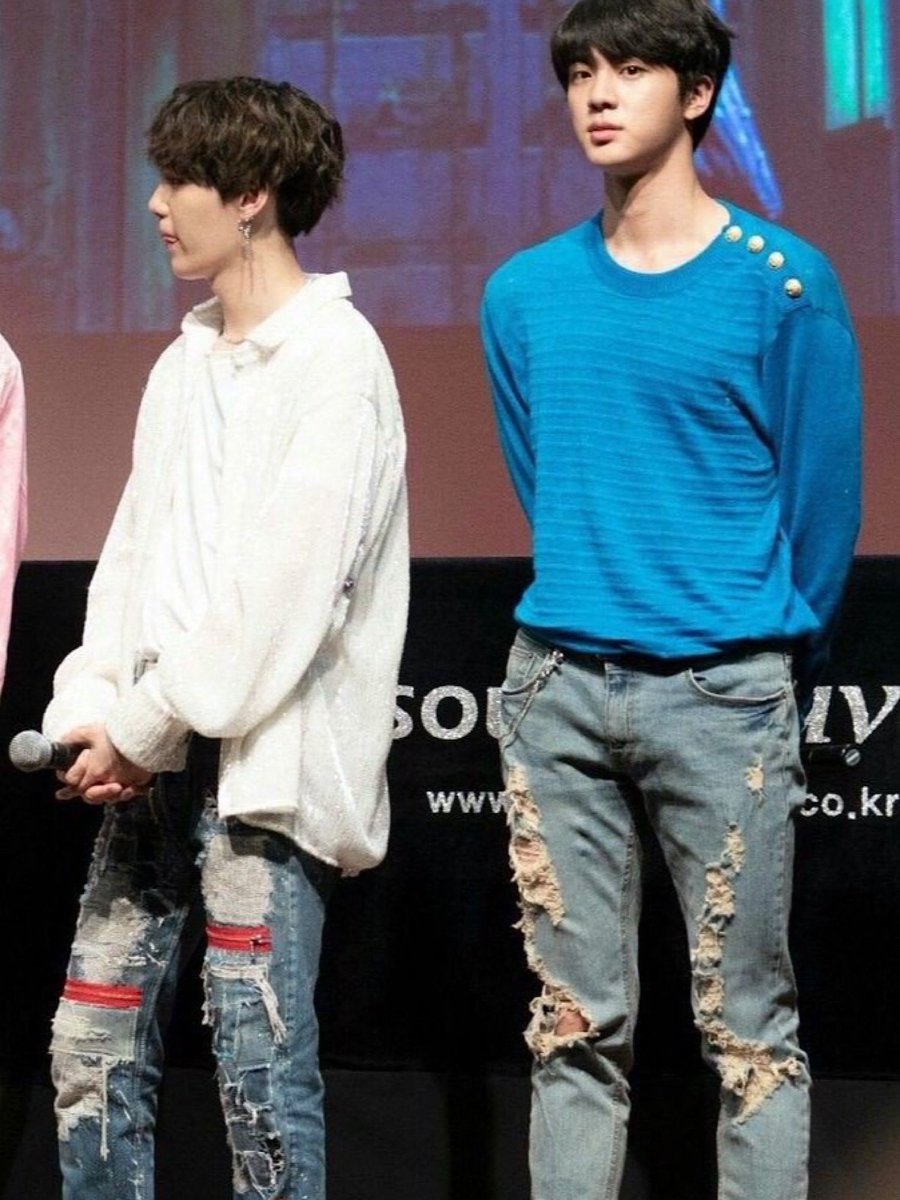 Yoonjin’s height difference - a devastating thread