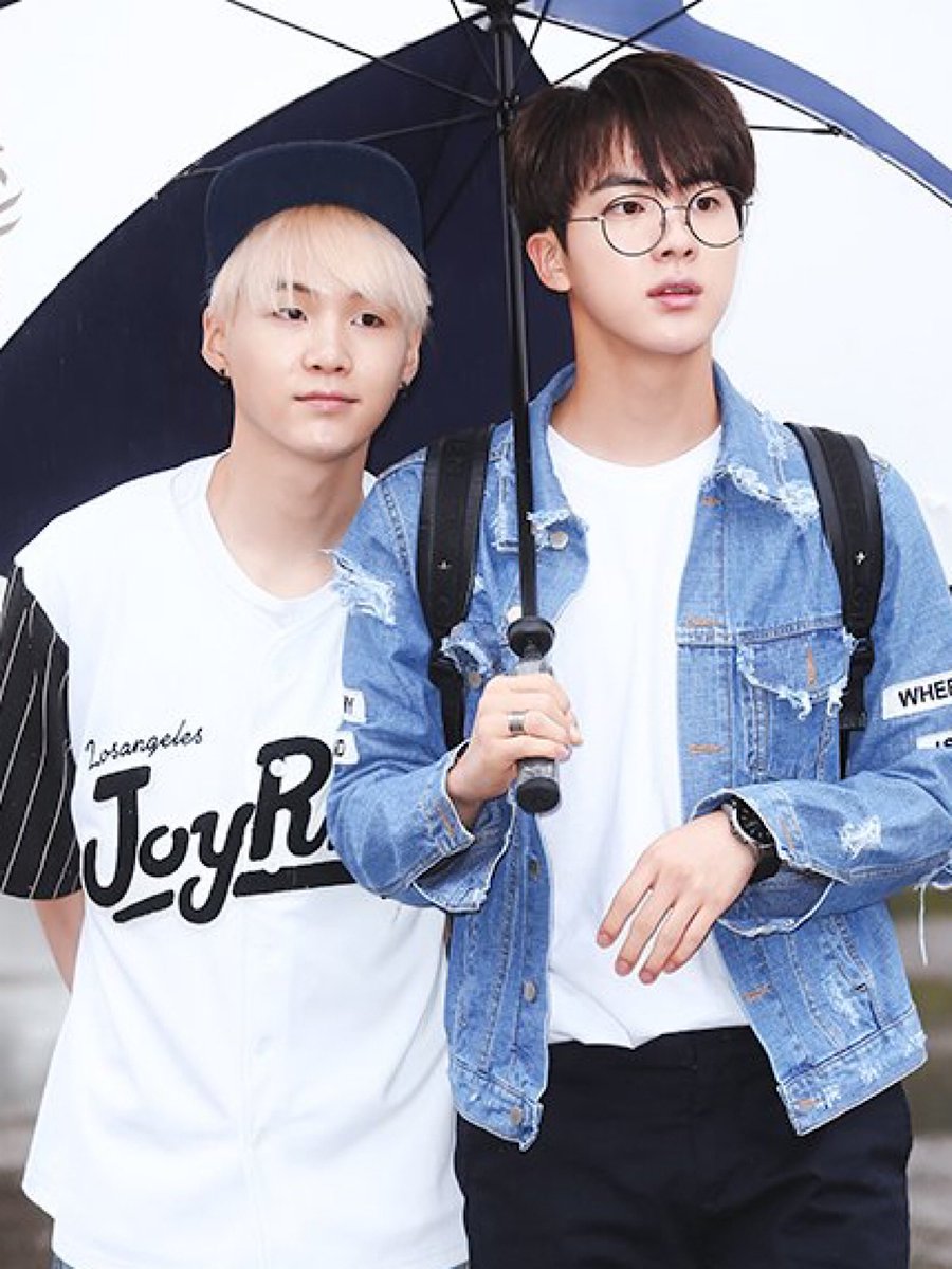 Yoonjin’s height difference - a devastating thread