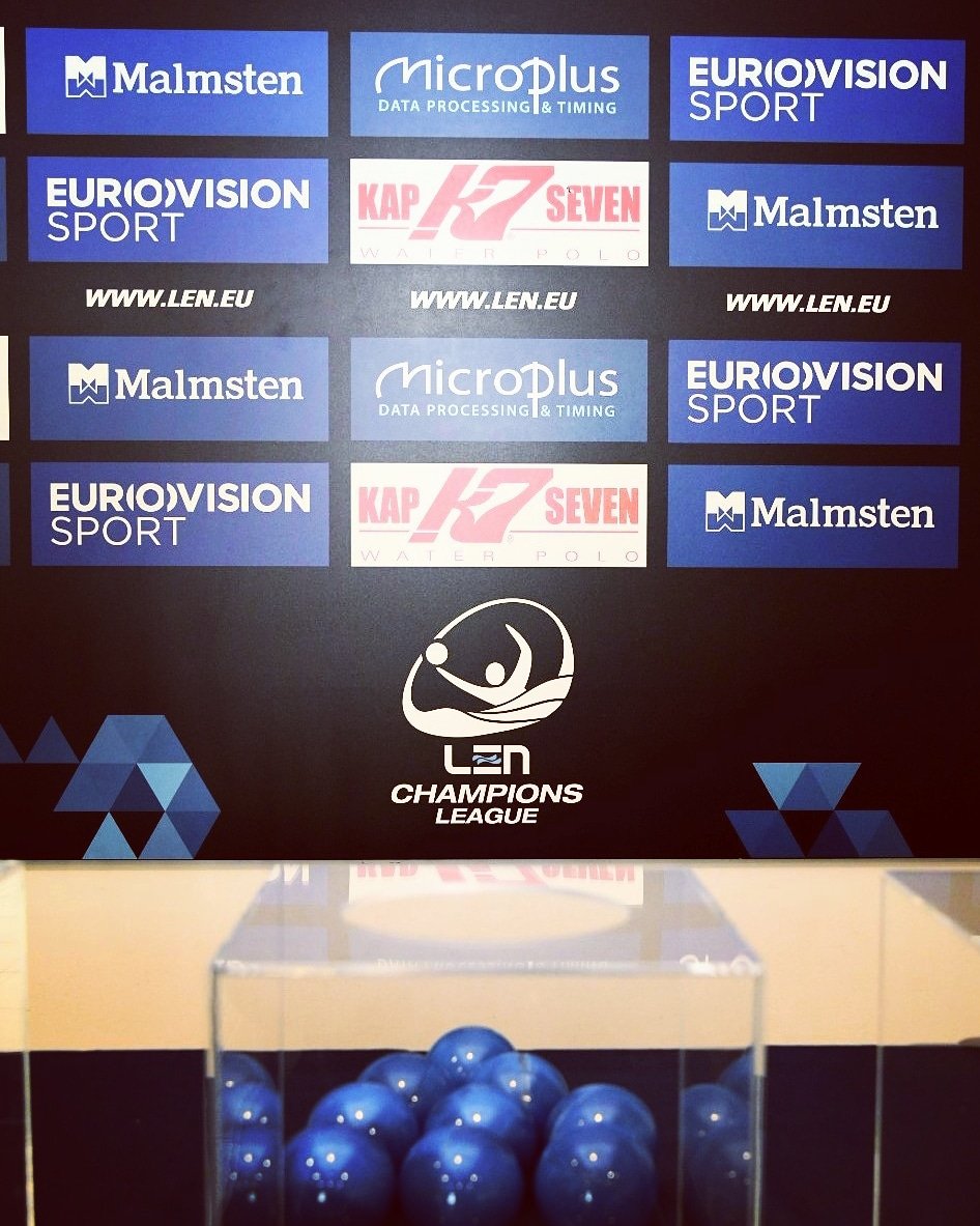 🤽‍♂️ #LENChampionsLeague #waterpolo 🤽‍♂️
⚠️ Live draw on Monday Oct.19th, Rome 🇮🇹, 12.00hrs ⚠️
📺 Streaming ➡️ dailymotion.com/video/x7wv0ma
#enjoyyourworld 💦
#LENaquatics @LENaquatics #draw
#eurowaterpolo #championsleague #EuropeanAquatics
#F8 #LENFinal8 #Final8 #FinalEight