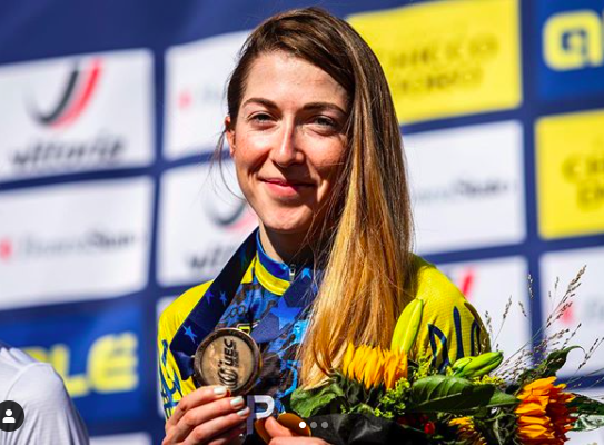 ¡Enhorabuena a @yanabelomoina (CST Team) por su medalla de bronce en el Campeonato de Europa 2020 con platos y potenciómetro ROTOR!  Su 3er año sin bajarse del podium.  💥💥#euro_mtb_2020 #rotorbike