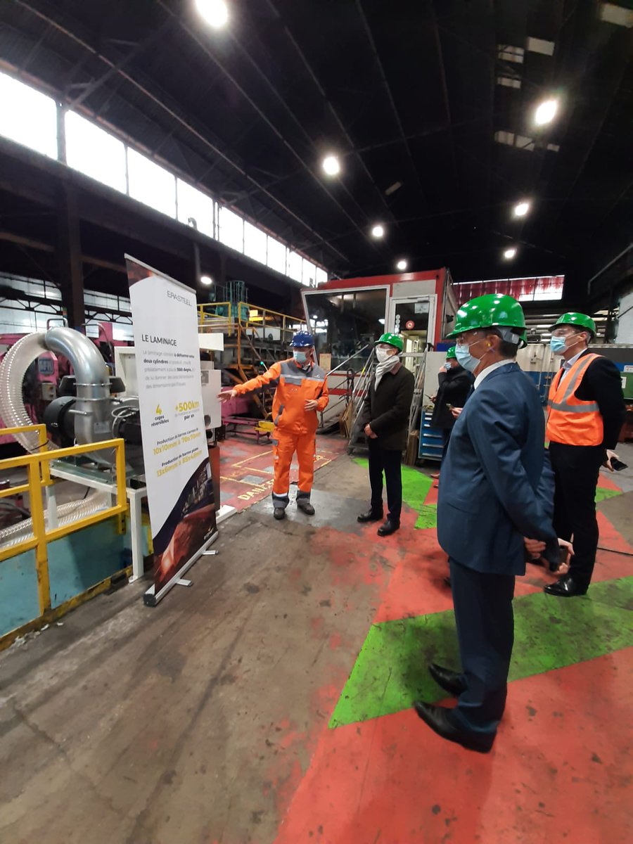 Erasteel's tweet photo. Fiers de faire découvrir notre site de Champagnole et son savoir-faire industriel ! Jeudi dernier a été marqué par deux temps forts de visites et d’échanges dont une soirée co-organisée avec la @CCI_DU_JURA. https://t.co/1UYxwkHU5Q