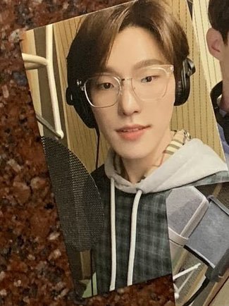 bbangnyufan's tweet photo. if this is my last oof....... https://t.co/QRM2U5LW8m