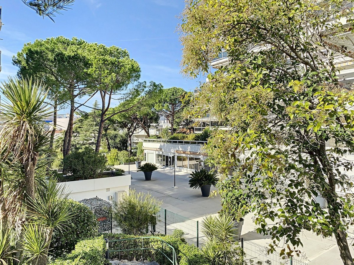 ch_boucey's tweet photo. - Boucey Immobilier https://t.co/aJ7G4OXUGl https://t.co/VEYkOmenMs