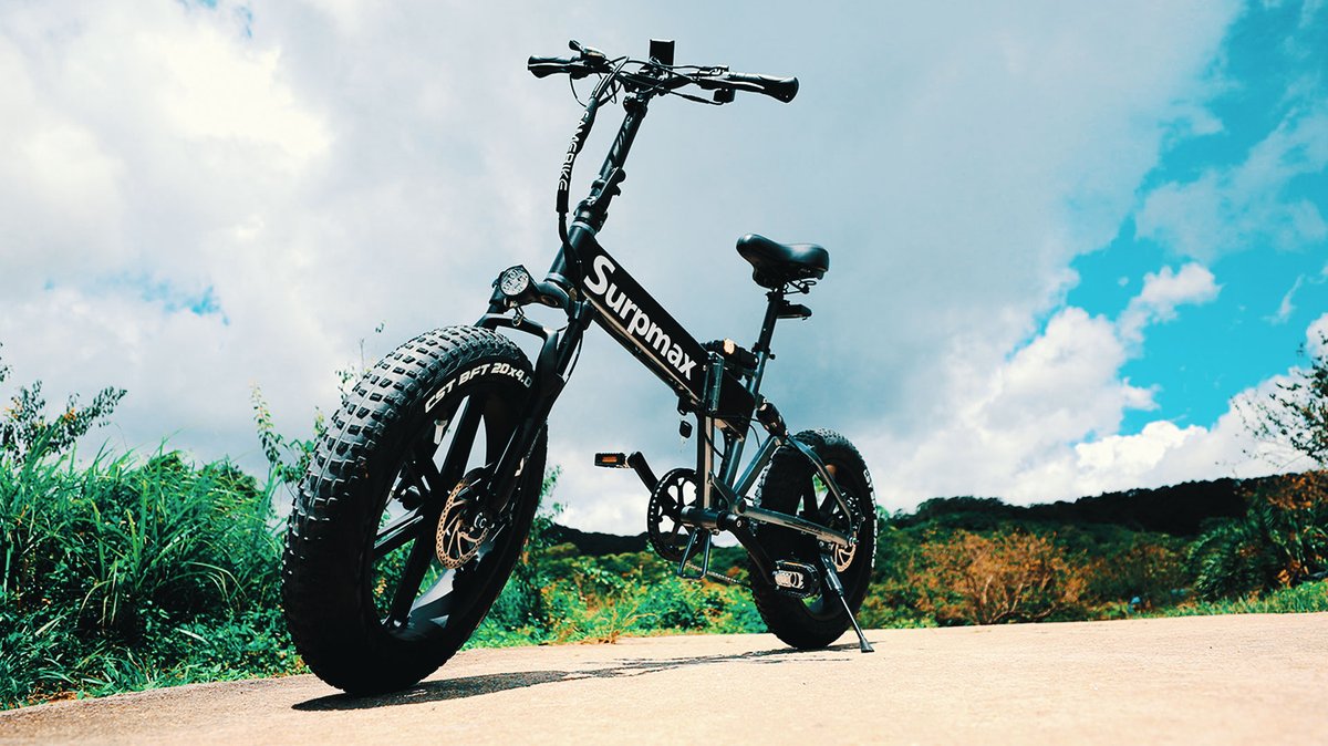 surpmax's tweet photo. SURPMAX offers with a shortened charging time of only 2 hours that lets you ride more and wait less！
#ultrahighundurance #fastcharging #foldableelectricbike #mountainbike #bicycle #connectedbeforehand 
https://t.co/Mp9Bgn8ZJt https://t.co/q4XTLRct4C