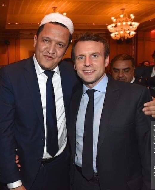 Fatima18337585's tweet photo. لا حول ولا قوة الا بالله اول مرة صورة يشمئز منها قلبي واشعر بالغثيان لا حول ولا قوة الا بالله استغفر الله العظيم و اتوب اليه https://t.co/ixGbOmyzhT
