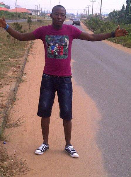 LonginusCynthia's tweet photo. Henry was arrested by a SARS officer in IMO state since 2013 til date we don't know if he's dead or alive and the officers have refused to release his body to the family or given us information about him.Retweet #EndSarsNow #EndSWAT #SideWithNigeria #ilorinprotest #AbujaProtests https://t.co/nIHZ8hYduq