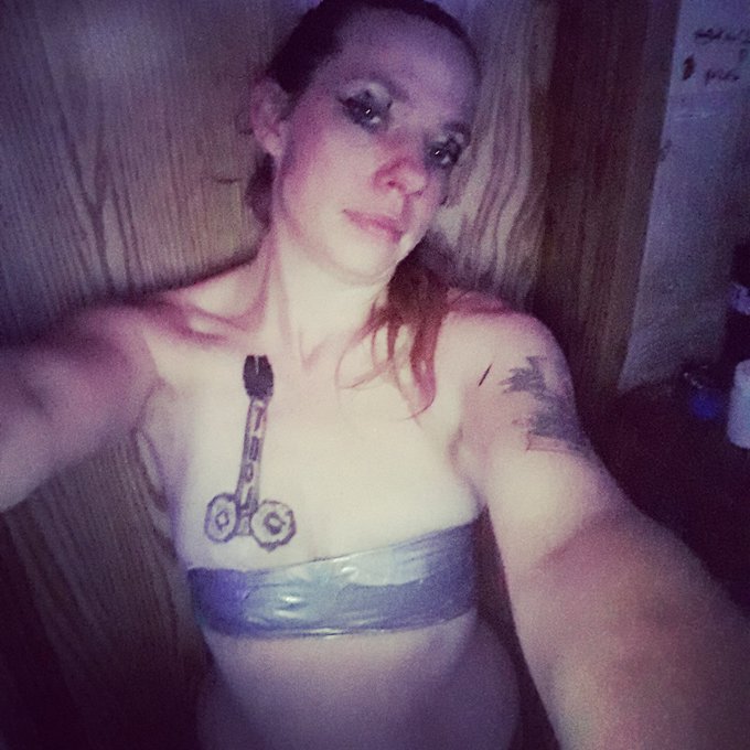 Spiral out. #tool #spiralout #camccouple #mondaythoughts  #ductape #follow https://t.co/KVUuVnrDYU<a href="/tag/tool"class="tags">#tool</a><a href="/tag/spiralout"class="tags">#spiralout</a><a href="/tag/camccouple"class="tags">#camccouple</a><a href="/tag/mondaythoughts"class="tags">#mondaythoughts</a><a href="/tag/follow"class="tags"><span>#follow</span></a><a href="/tag/ductape"class="tags"><span>#ductape</span></a>