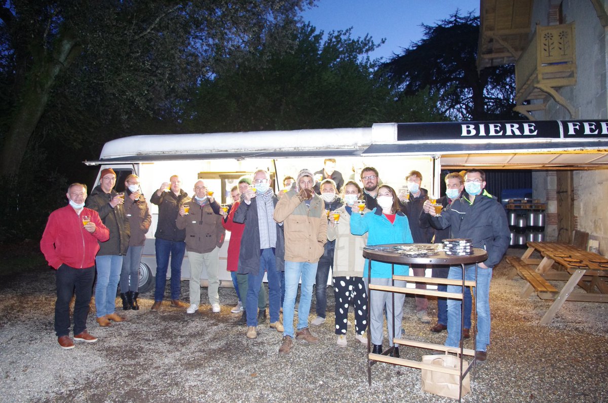 Agra Nova tweet media