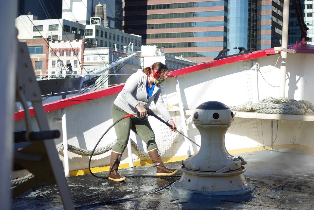 SeaportMuseum's tweet photo. Another successful volunteer workday on the waterfront! Following CDC guidelines, we have resumed limited #volunteering activities on our fleet of #historicships, and it is great to be back! #OurCityOurSeaport https://t.co/TBF6dxsKVn