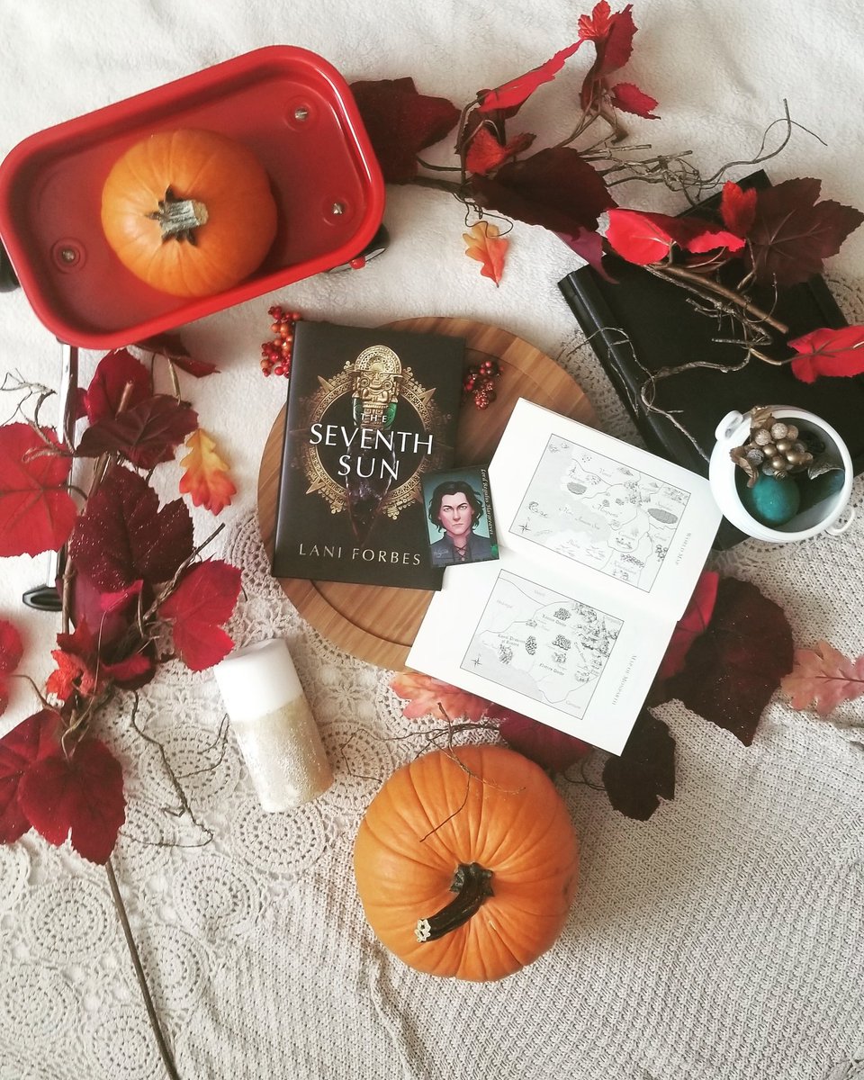 What are some of your favorite fall activities? 
Apple-picking?
Corn maze?
Visiting a pumpkin patch? 
Drinking hot cider?
Enjoying the cool weather and beautiful leaves?
Let me know!
#monday #october #bookstagram #mythology #books #read #fantasy #bookdragon