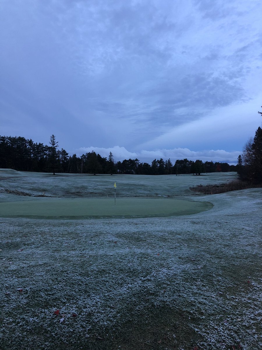 NBGCCTurf's tweet photo. First snow of the season! https://t.co/3nEXNemzda