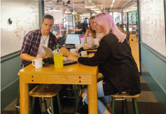 thepipco's tweet photo. How it started       VS        How it’s going https://t.co/SMc9wcuZI5