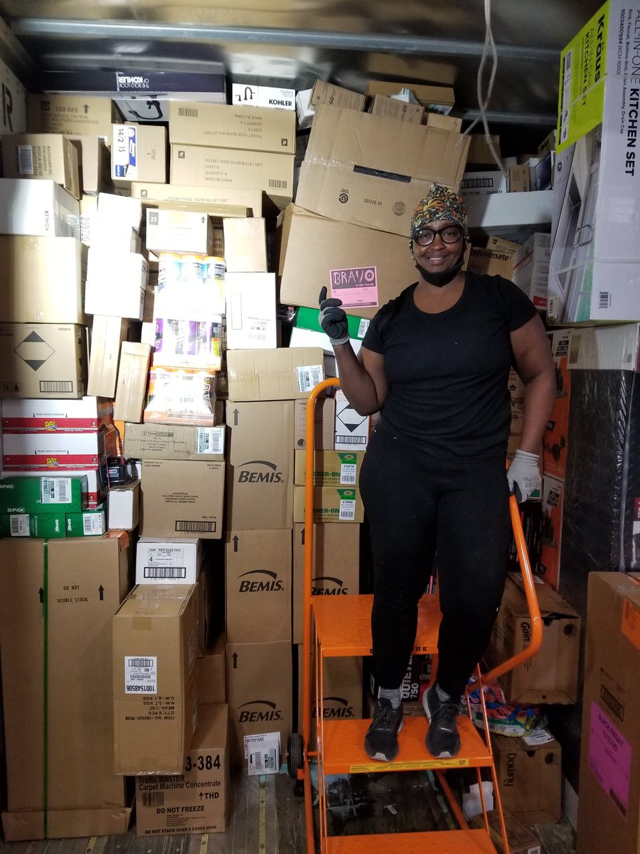 Big shout out to Ladonna for using her step stool to take it to the top. <a href="/MarquisMurray5/">Marquis Murray</a> <a href="/rdc5088WCOL/">RDC5088 WColumbia</a> <a href="/HD_Klosey/">Keith Losey</a>