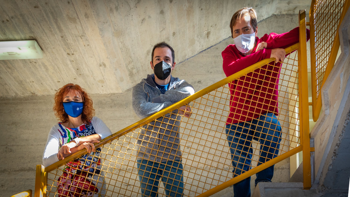 Universitat de les Illes Balears - UIB (@uibuniversitat) on Twitter photo 🔬💻 Descobreixen els primers exemples de la interacció química regium-π en sistemes biològics.
👏 Els investigadors del grup <a href="/supramol_uib/">Supramol Group</a> aporten per primera vegada evidències d'aquest tipus d'enllaç químic entre l'or i aminoàcids aromàtics➡️ bit.ly/3m0X44K 🔬💻 Descobreixen els primers exemples de la interacció química regium-π en sistemes biològics.
👏 Els investigadors del grup <a href="/supramol_uib/">Supramol Group</a> aporten per primera vegada evidències d'aquest tipus d'enllaç químic entre l'or i aminoàcids aromàtics➡️ bit.ly/3m0X44K