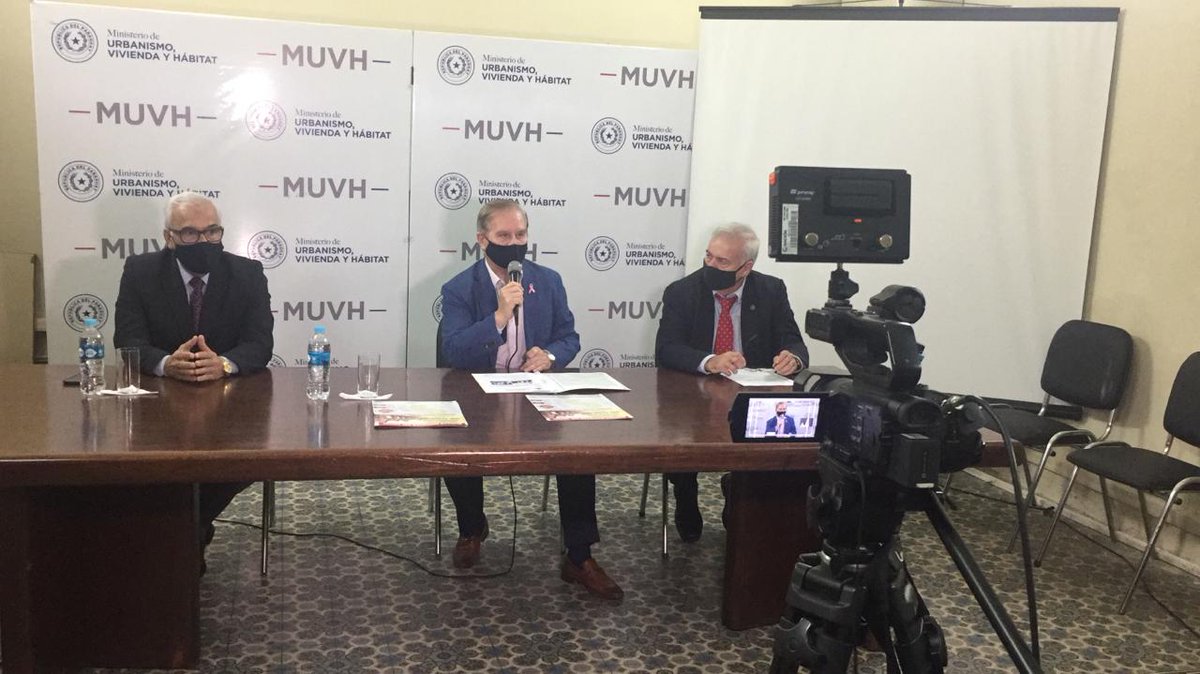 🔴 [EN VIVO] Conferencia de Prensa del Ministro <a href="/ArqDanyDurand/">Arq. Dany Durand</a>. 
 👉facebook.com/MUVHParaguay/v…