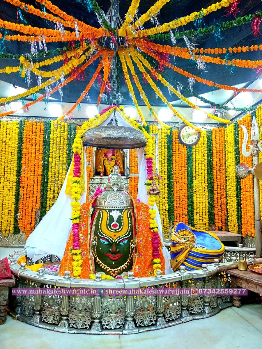 What #Devotion is, knows the devotee and knows his #God. It is the vibes of thoughts always flowing between them which is equal to the absolute knowledge #JaiMAHAKAAL 🙏#HarHarMahadev #omnamahshivay #Mahadev #bholenath #SHIVA #lordshiva #SPIRITUAL #spiritualawakening #devotionl https://t.co/aCxlBPvMt1