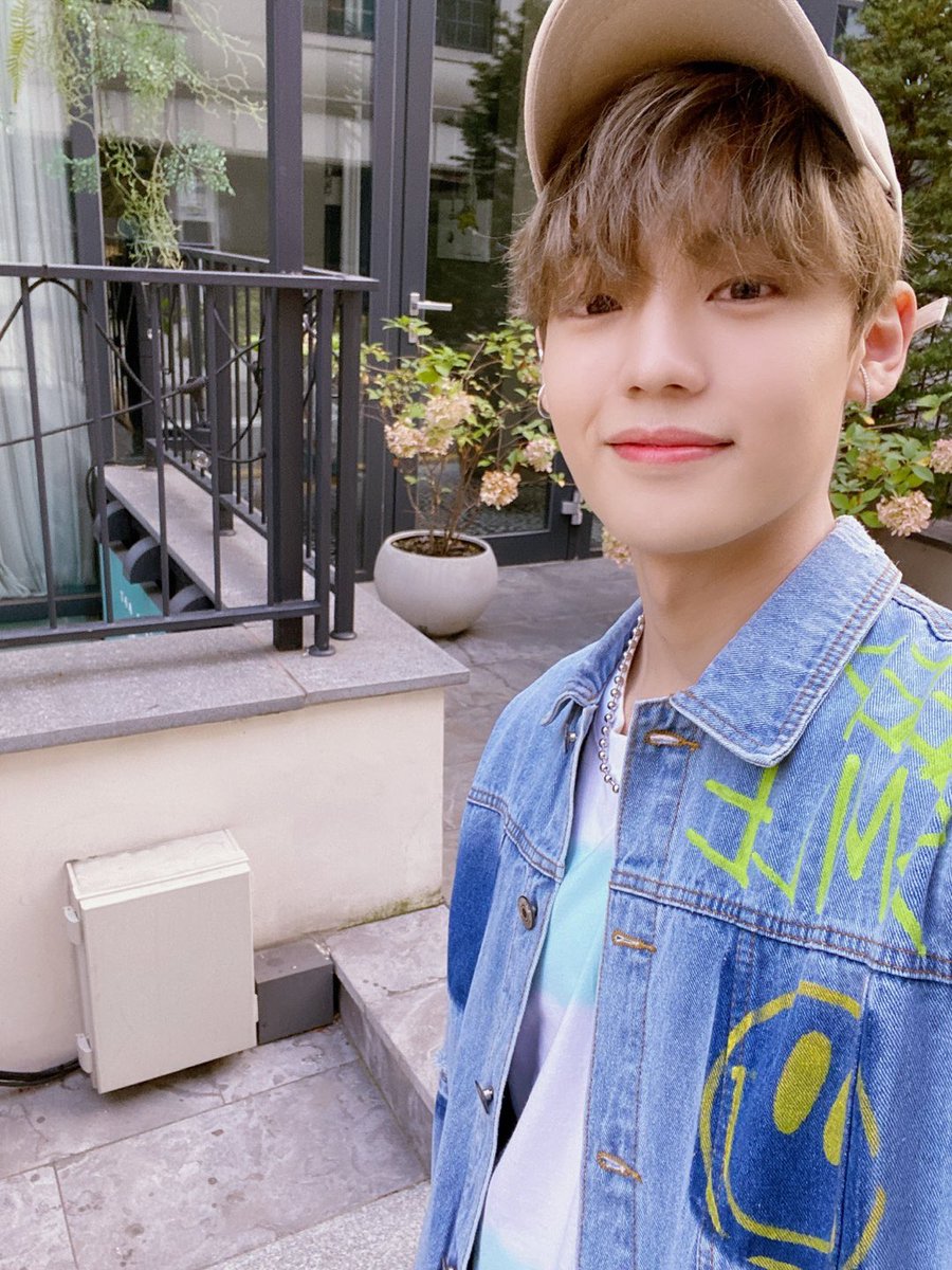 [#에이스_찬]

#트웬티트웬티 특별편
재밌게 보셨나요오오😉

#ACE #에이스 #CHOICE #초이스
#CHAN #찬 #강유찬 #손보현
#TWENTYTWENTY