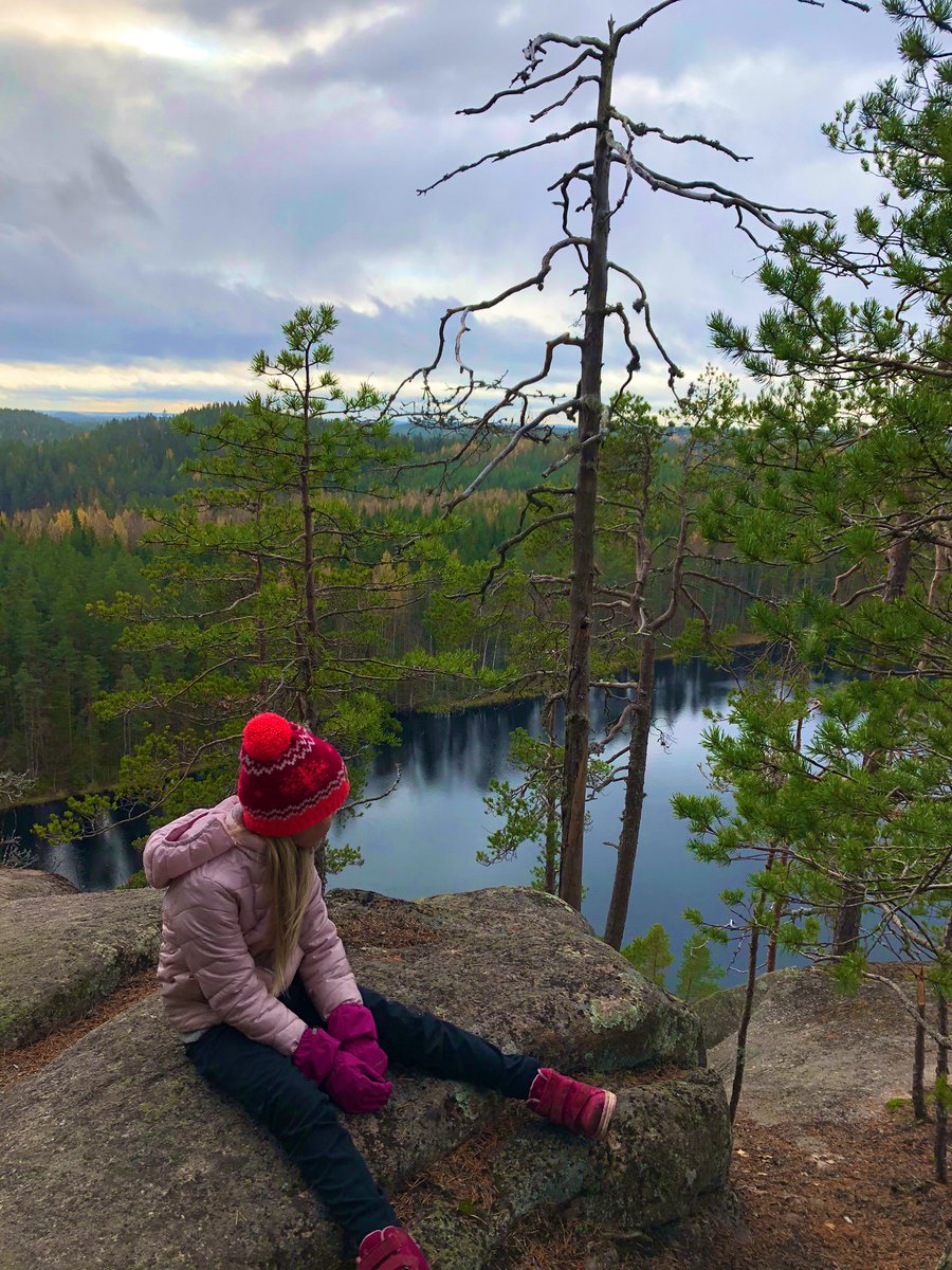 Aina ei tarvitse matkustaa kauas, nähdäkseen pitkälle! #koronasuomi #syysloma #repovesi #luontoon