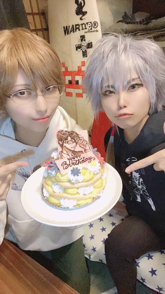 Rui ガンダムage履修中 急遽やりました ウィッグは買ってたので 柳生さんおめでとう ケーキ1時間半クオリティごめん 柳生比呂士生誕祭 柳生比呂士誕生祭