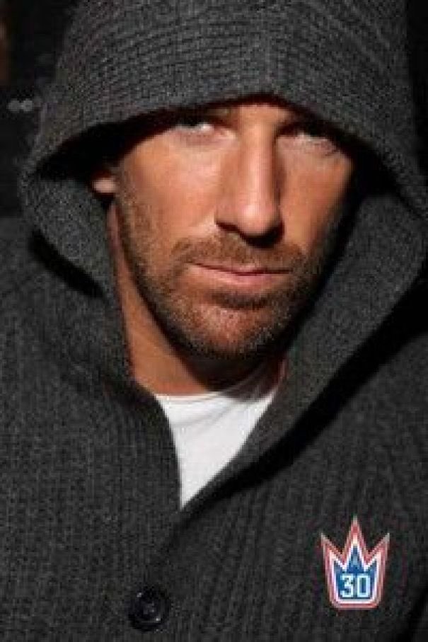 day 71 of nhlers as puppers brings us tired looking  henrik (his energy matches mine rn) 