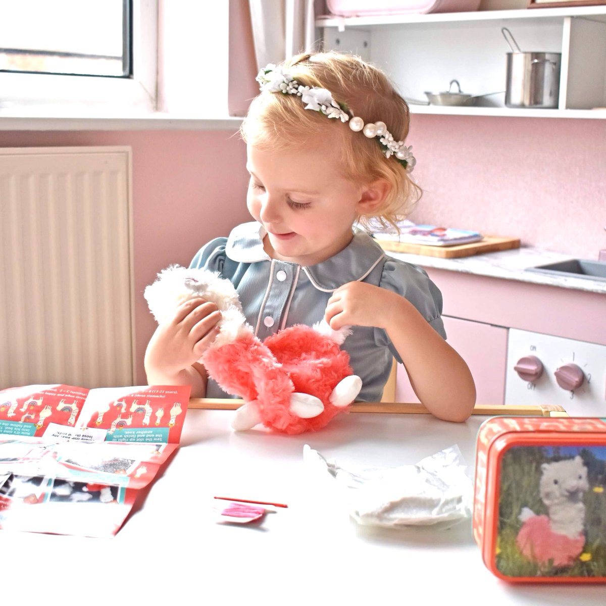 presentmill's tweet image. Christmas is coming... Make sure you SUBSCRIBE to our emails to get the latest offers to save on your Christmas spending! 

Head to presentmill.com and click SUBSCRIBE NOW on the banner. OR DM us your email address and we will add you to the list!