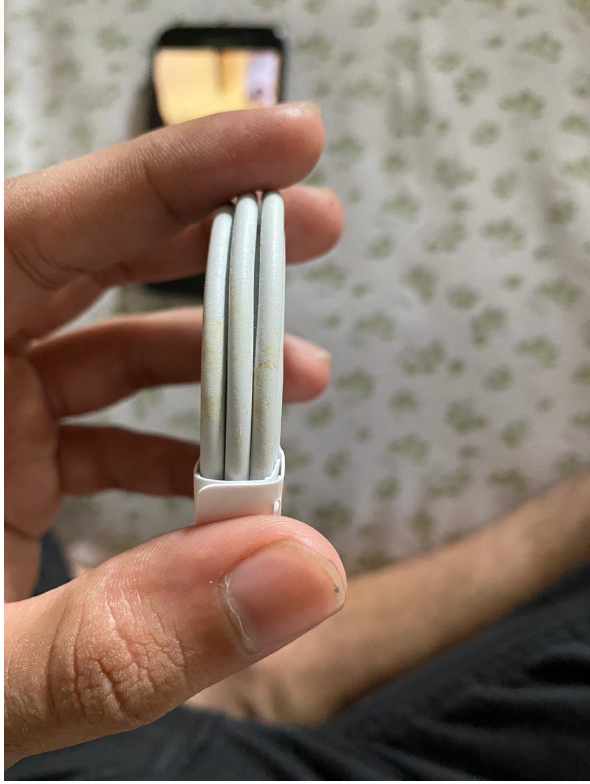 AkshayA03676364's tweet photo. @AmazonHelp @amazonIN @JeffBezos @Apple @AppleSupport @consumercourtin  
Was not expecting this kind of service from amazon at all. I am tired of speaking wth different customer executives for hours and each one of them giving me different answer each time. Please help me ASAP https://t.co/qXmwZSwvUj