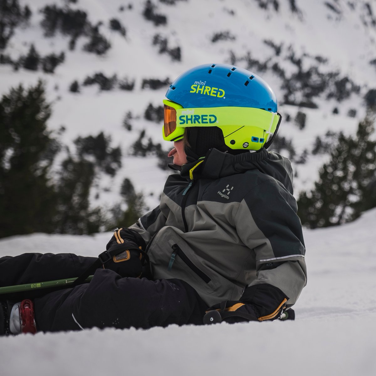 SHREDoptics's tweet photo. ⚡️⚡️ 𝗦𝗛𝗥𝗘𝗗. 𝗺𝗶𝗻𝗶 ⚡️⚡️
Are your kids' winter kits ready?
https://t.co/T6U0q8sdXO
#SHREDmini
#ComeSHREDwithUs
#TechnicallyFun
#SHRED.
#Ski
#Snowboard
#Skiing
#Snowboarding
#Goggles
#Helmets
#Protection
#Snow
#Winteriscoming
#Winter
#Kids
#Children
#Snowkids https://t.co/jGu5vSE8kE