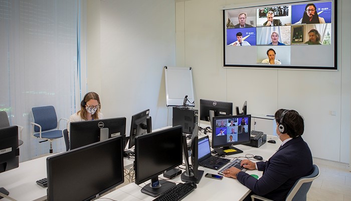 EU_IPO's tweet photo. Today we've hosted a customer panel meeting with representatives from 7 User Associations. It was interesting to hear their views on guidance and assistance issues, as well as their expectations and suggestions for improvement: https://t.co/Atjdts1VHb. #IPexcellence https://t.co/Qbr0RnpnpN