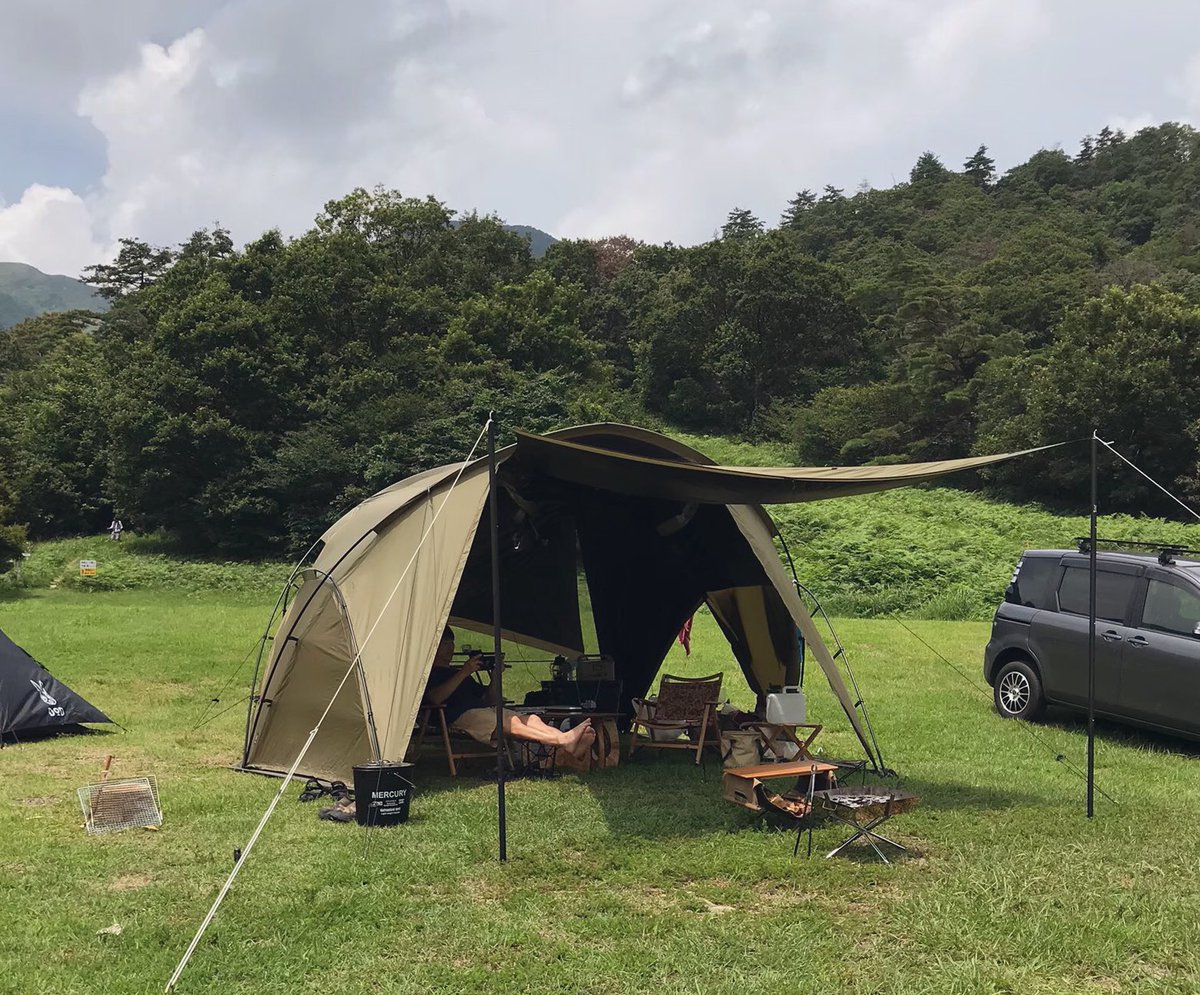 aoiromilk's tweet photo. 自己紹介更新🙆‍♀️

性別：女
年齢：30代
キャンプ歴：2018.9〜
拠点：関西
スタイル:デュオ
テント:アポロン 、ゼクーM、Vタープ、ヘキサライトSE

月に1回はキャンプに行きたい〜

 #キャンプ好きとして軽く自己紹介
 #キャンプ好きと繋がりたい https://t.co/3pN4hV3nzA