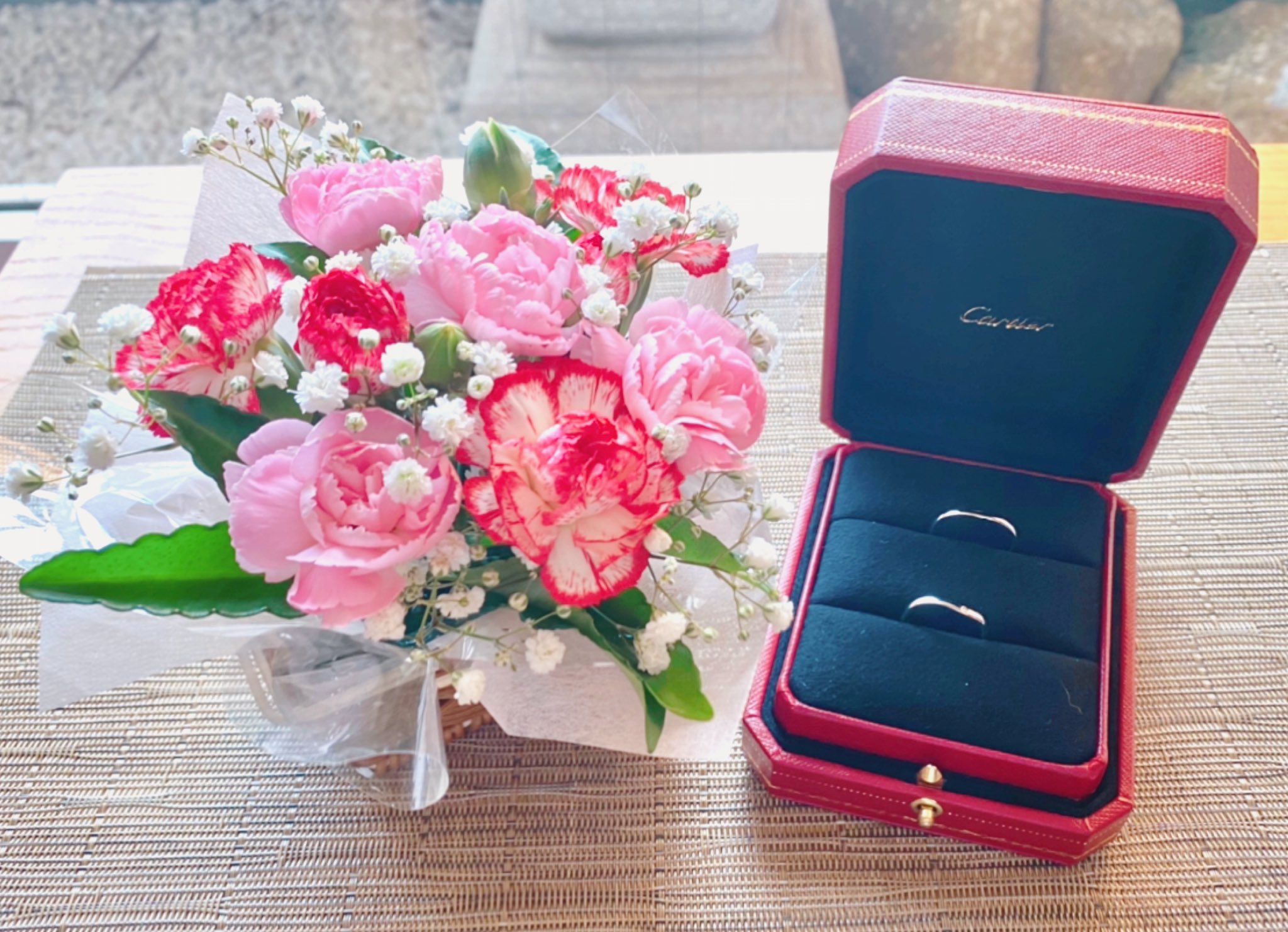 藤乃かごめ うちの猫動画がバズったついでにご報告 先月結婚しました これからものんびりお絵描きしていくので猫共々よろしくお願いします 藤乃かごめ うちの猫動画がバズったついでにご報告 先月結婚しました これからものんびりお絵描きしていくので猫共々よろしくお願いします