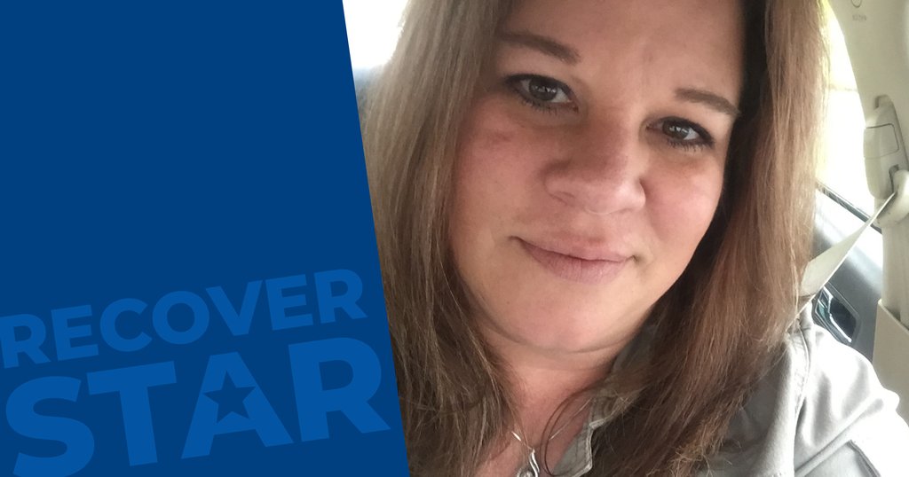 Recover_Health's tweet photo. Meet Christa Dachel, RN Case Manager from our Eau Claire team and this week’s #RecoverStar! Christa provides excellent care to our patients and always finds a way to make things work. Thanks for being a rock star Christa ☺️ https://t.co/04WTYOpPoe