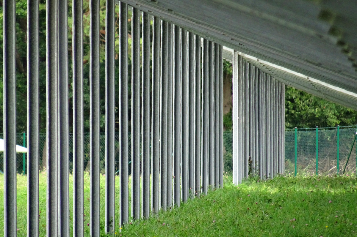 JurchenTech's tweet image. Construction of the 5.8 MW Bonnhof solar power plant is now complete! The system incorporated our well-proven TwinBase design. 
More information about the advantages of our TwinBase design at bit.ly/3lOidQ6 #pvsubstructure #solarrackingsystem #solarmountingsystem #solar