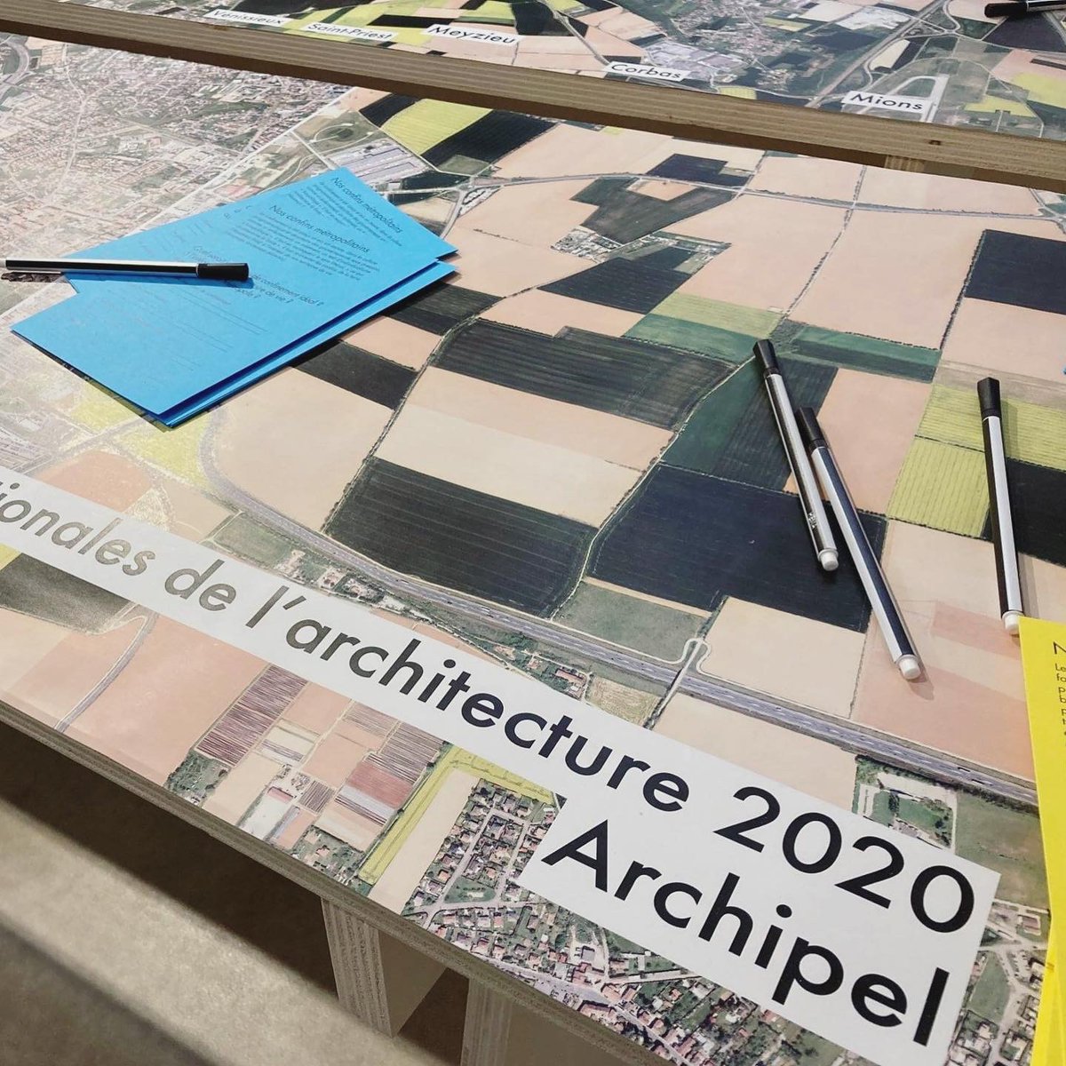 ArchipelCdcu's tweet photo. |. RETOUR SUR .| #JNA2020
Merci à nos partenaires pour leur mobilisation @chic_archi, Collectif Pourquoi Pas, @ENSALyon,  @mbalyon, Direction Regionale des Affaires Culturelles et merci au public nombreux et plus que jamais impliqué ! https://t.co/srznxt0DFS