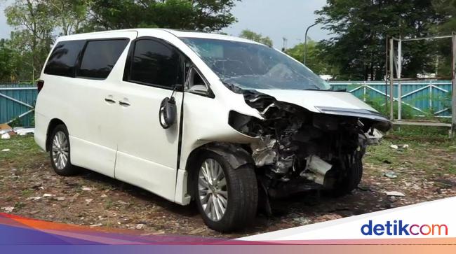 3 Fakta Tol Cipali Lokasi Kecelakaan Hanafi Rais https://t.co/YybFTvC9is https://t.co/jNACjhzl1x