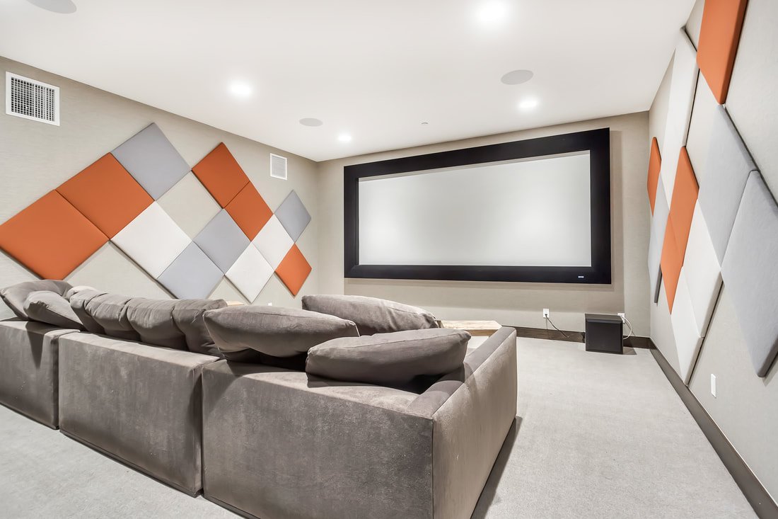 steinlodge's tweet photo. Rent this sleek, contemporary, and modern design of this Stein Eriksen Residences home. It creates a luxurious ambience with direct ski-out/ski-in access to Deer Valleyβs Last Chance Ski Run.
Rent Now: https://t.co/VnkdScIJ24
#steinstyle #parkcity #deervalley #skiinskiout https://t.co/8NbSVFAHkd