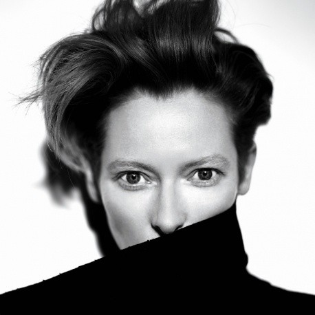 TildaSwinton9's tweet photo. #NewProfilePic https://t.co/mlTIEPJhFY