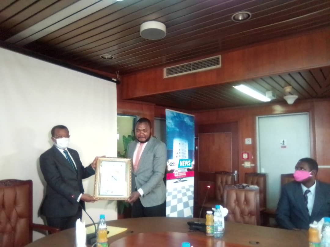 CRTV_web's tweet photo. #CRTV
The Director General of the Cameroon Radio Television, Charles Ndongo has received two awards from Go-Africa Initiative Cameroon #GAICAM for contributing in boosting the country's image through its programs and initiatives. https://t.co/64uV3iZ4Be