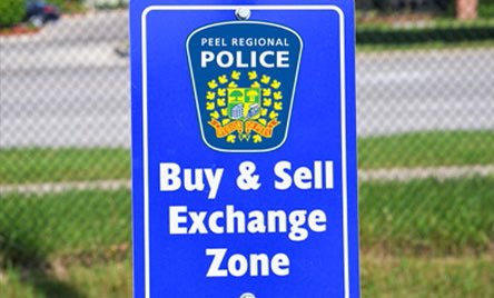 Buy and Sell safe Exchange Zones

Buying, selling or trading property online? Concerned about theft or fraud? Use our marked parking spaces when you buy or sell something to someone you met online. @PeelPolice @RadRosePRP 

bit.ly/35bviM6