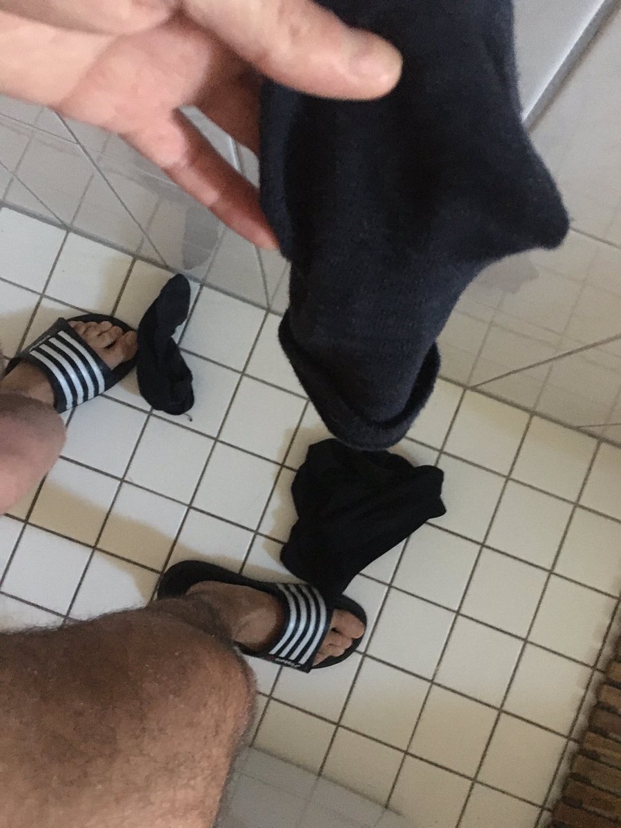 alphait8's tweet photo. Socks, feet, underwear. Breakfast, lunch and dinner for you fags. Retweet if you need that five stars treatment. #cashmaster #cashfags #humanatm https://t.co/0q5HqHqZ6t