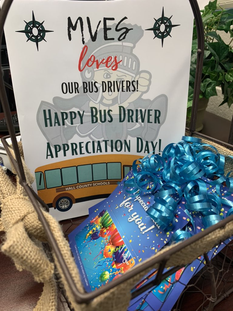 MVESGainesville's tweet image. We are so thankful for our bus drivers! Happy Bus Driver Appreciation Day! 👏💚🚌 @Hall_Schools @mves_pto #BusSafetyWeek #ThankABusDriver