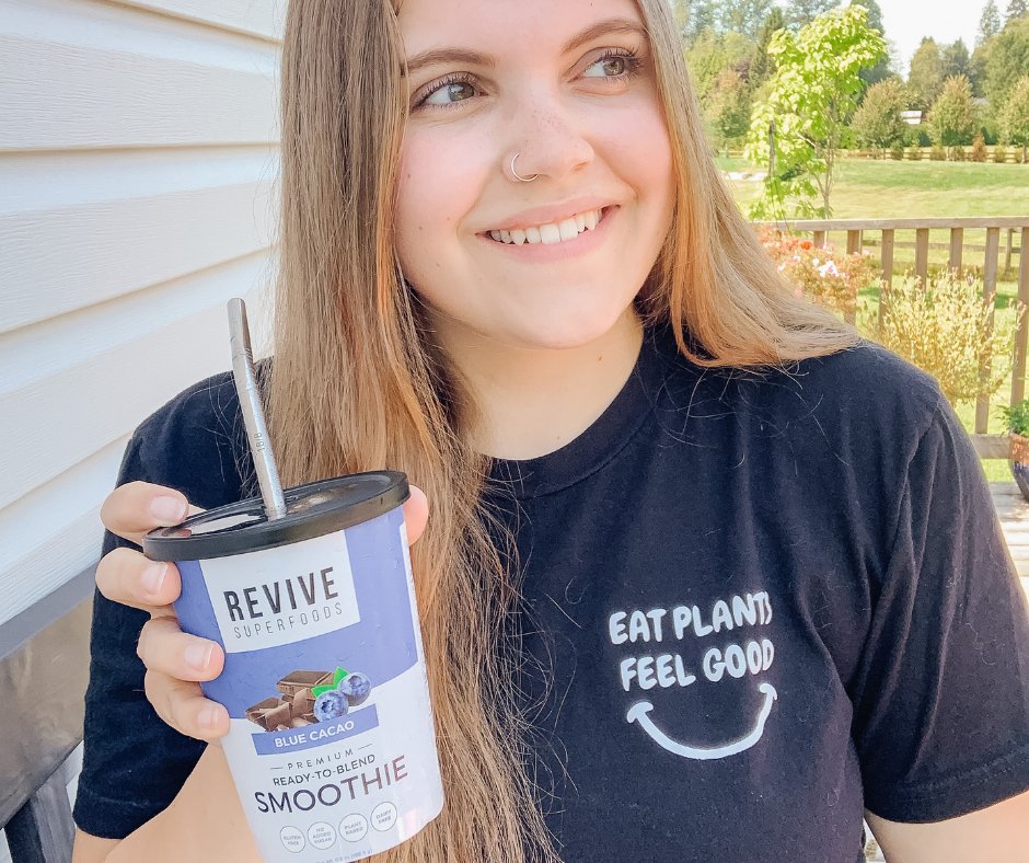 naturally_sv's tweet photo. These @revivesuperfood vegan smoothie cups have been an absolute lifesaver when I'm busy! 🍓

Want some smoothie cups of your own? Use code "NATURALLY.SIERRA55" at checkout for 55% off your order! #gifted 🥭 https://t.co/L0af7vQ2Fh