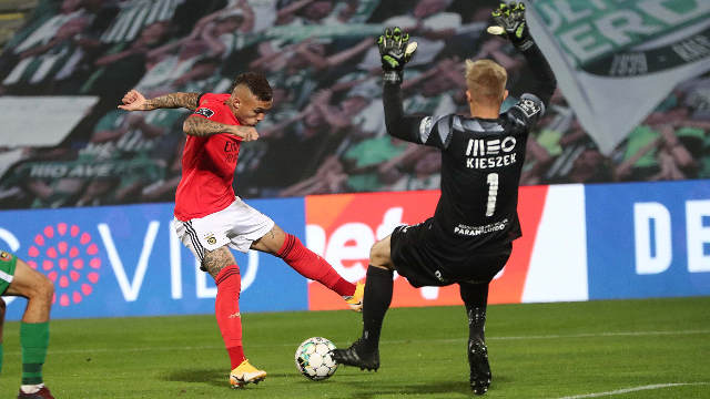 OFuraRedes's tweet photo. Everton é AMOR!

Vai demorar para eu superar esta assistência de génio! https://t.co/M3Oa6J4FMK