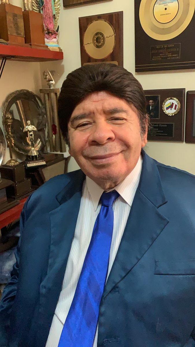 Continuamos nuestro programa con otro grande la música.

El maestro <a href="/Fruko_oficial/">Fruko y sus Tesos</a>, que hace parte de #VolveremosaFlorecer, la canción oficial de la Feria de las Flores 2020, que se celebrará en Medellín entre el 1 y 8 de noviembre 🌹🌼🌸🌺🌷