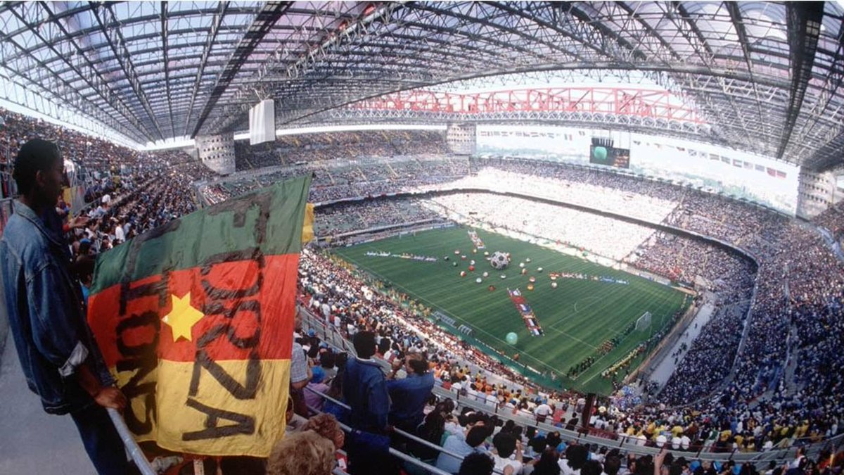 En 1990 vient donc le fabuleux mondial  #Italia90. La cérémonie d'ouverture de la compétition a lieu à Milan. Au total, 6 rencontres sont disputées au Giuseppe Meazza.