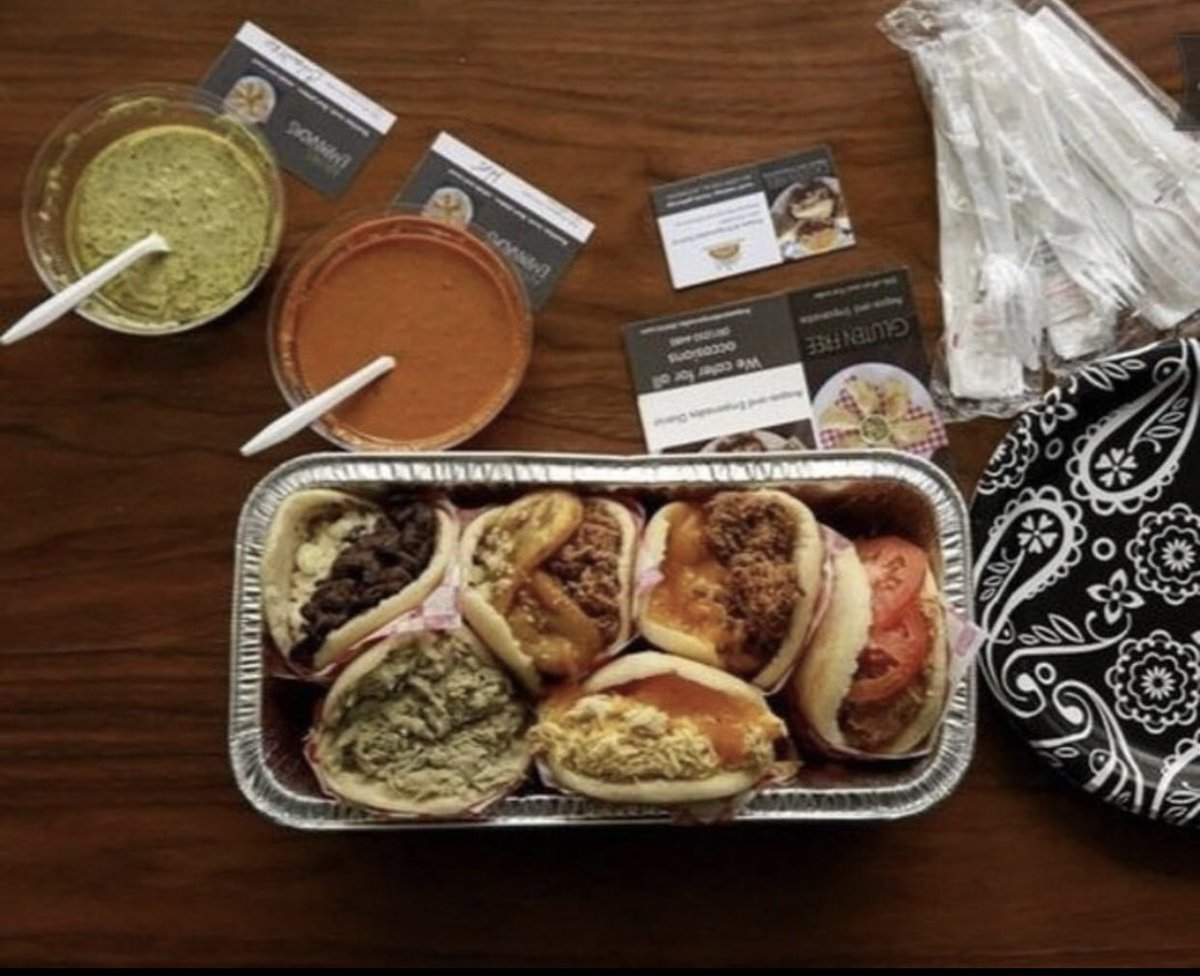 jonathanricci_'s tweet photo. aye y’all so my dad does deliveries throughout the DMV but lately things have been pretty rough and he’s been facing the closure of his small business. I’d really appreciate a retweet to save him from having to end his dream when it barely started, so twitter do you’re thing ❤️ https://t.co/06IdRDaDen