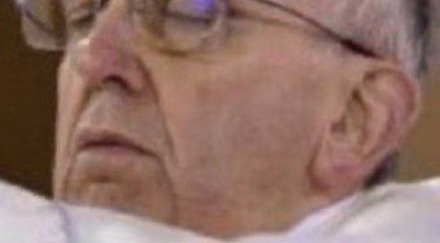 We don’t blame him ;) 

#popememe