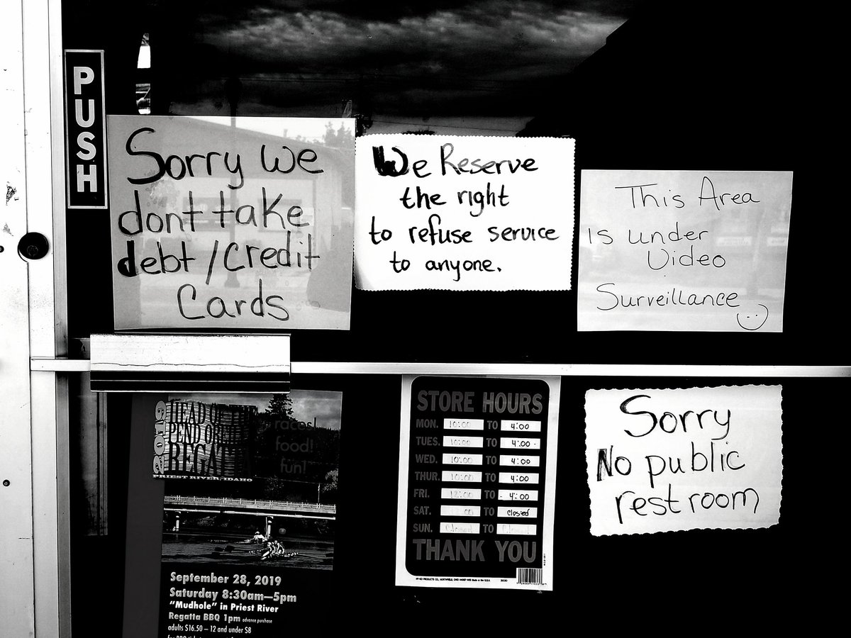 CustardCoffee's tweet photo. customer service 2019
#mobilephotography
#samsungs8 #bnw #blackandwhite #customerservice https://t.co/SImZfN8MqK