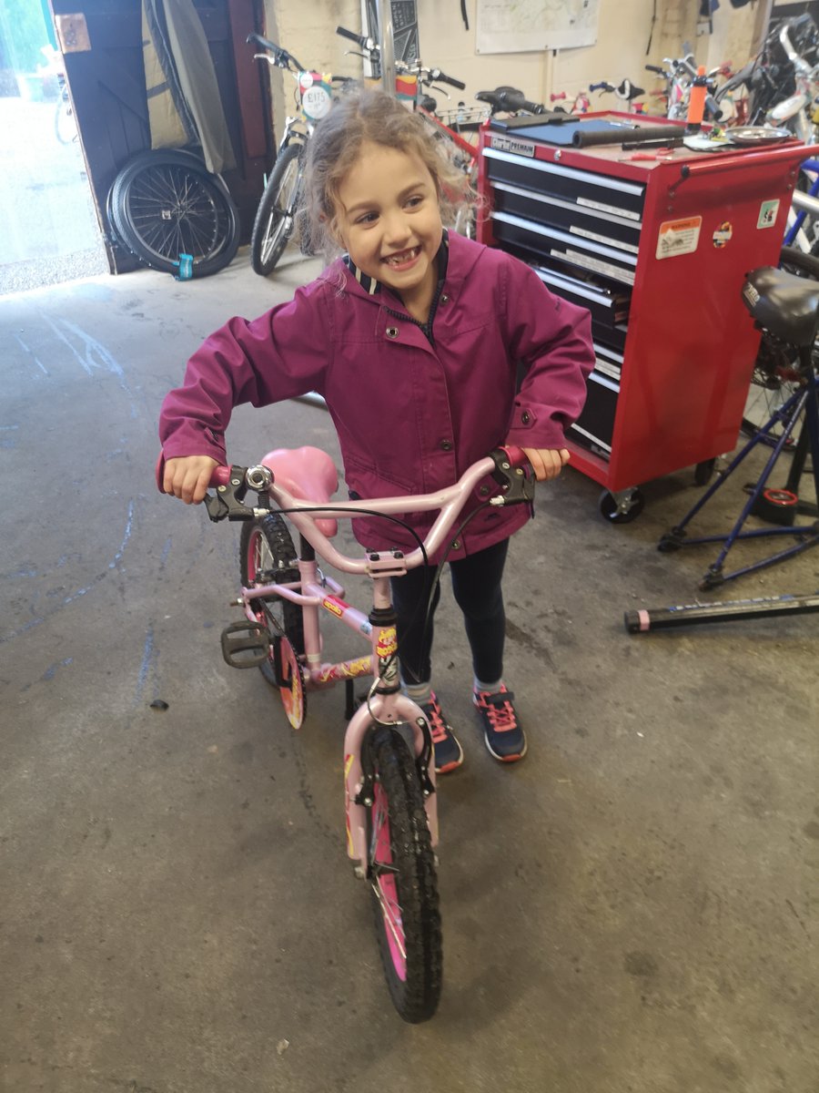 Mik1G's tweet photo. As a school run Granddad I pick up my Granddaughter twice a week and I have challenged myself to Cycle Whatever the Weather [the rain can be the test]. I decided to launch a Cycle Whatever The Weather campaign #CWTW. Fancy joining me in the challenge? https://t.co/vf7E0wCVRA