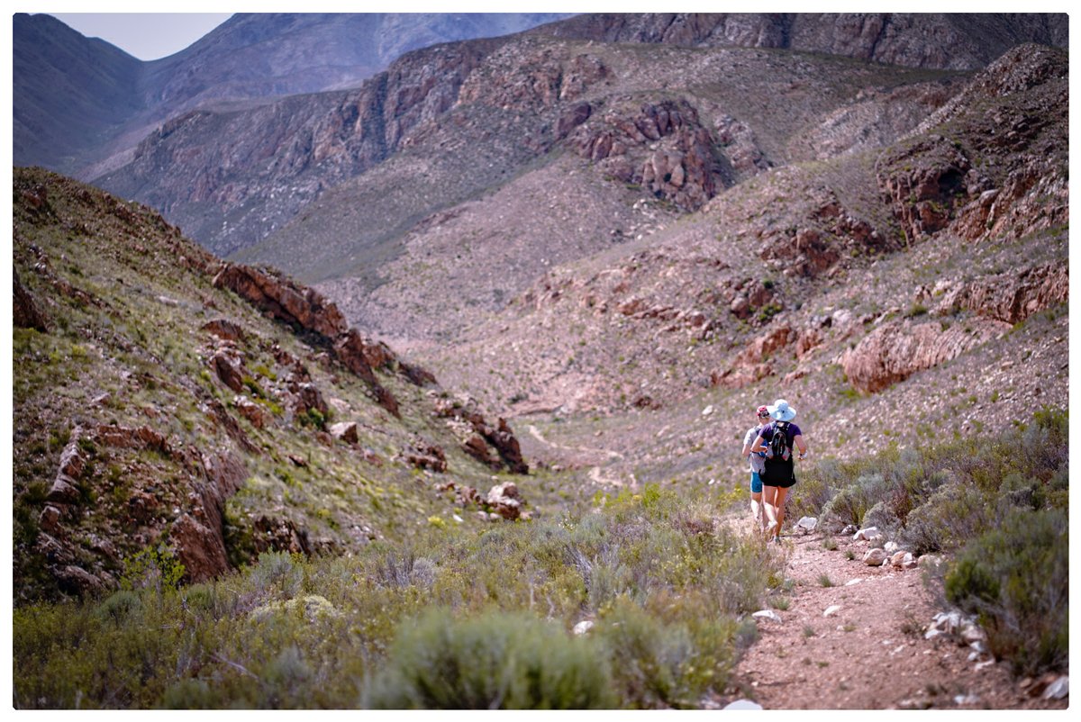 There's no better way to experience the jaw-dropping scale of #baviaanskloof than on <a href="/EcoBoundEvents/">EcoBound</a> #leopardrun. Great weekend with <a href="/zaneschmahl/">Zane Schmahl</a> &amp; the #trailrun family 💙🏃

@SPOT_Africa <a href="/IHFProducts/">Polar in SA</a> <a href="/IHFProducts/">Polar in SA</a> <a href="/TRAILza/">TRAIL magazine 🇿🇦</a> <a href="/RUN_StoreZA/">RUN Specialist Store</a>

#CoreMerino #PolarSA #ListenToYourBody