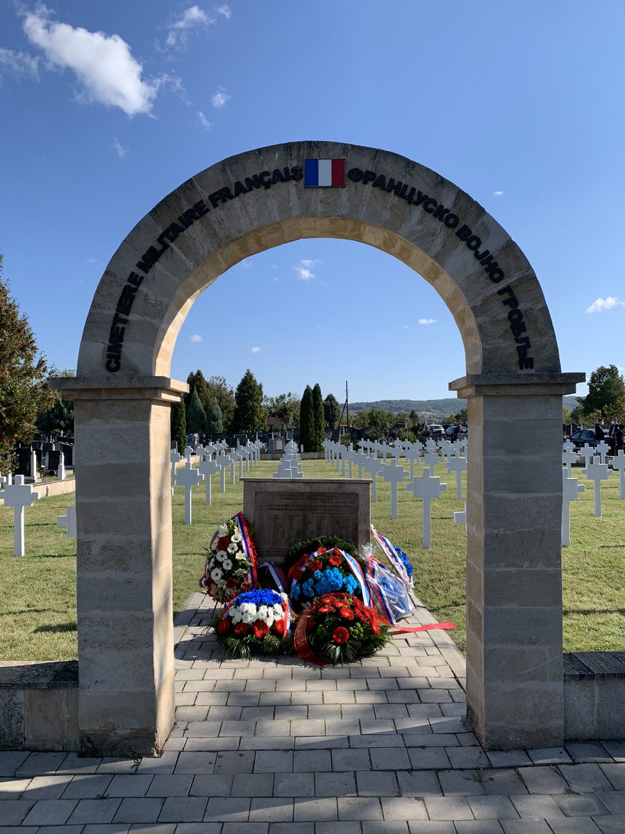 FalconiJL's tweet photo. Čast je biti u # Zaječar uz gradonačelnika @boskonicic na obeležavanju 🇫🇷🇷🇸 prijateljstva odavanje počasti francuskim i marokanskim vojnicima @MoroccoInSerbia palim za oslobodjenje grada koje je izvojevala Istočna armija 19. oktobra 1918. i počast srpskim vojnicima #Timok https://t.co/7iclOcISGk